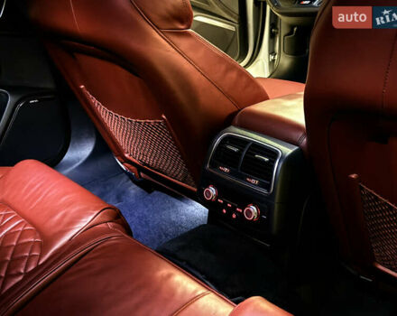 Серый Ауди С6, объемом двигателя 3.99 л и пробегом 157 тыс. км за 27500 $, фото 49 на Automoto.ua