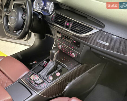 Серый Ауди С6, объемом двигателя 3.99 л и пробегом 157 тыс. км за 27500 $, фото 32 на Automoto.ua