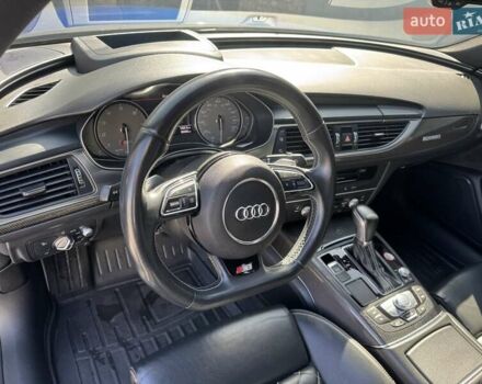 Синій Ауді S6, об'ємом двигуна 3.99 л та пробігом 95 тис. км за 36000 $, фото 19 на Automoto.ua
