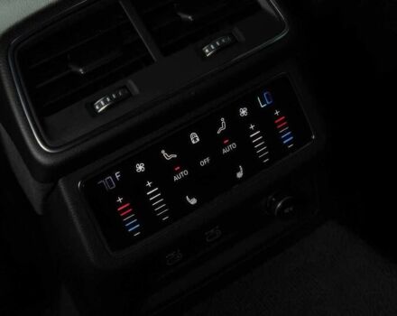 Чорний Ауді С7, об'ємом двигуна 4 л та пробігом 11 тис. км за 70000 $, фото 17 на Automoto.ua