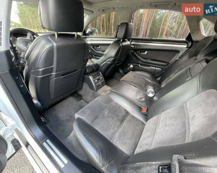 Білий Ауді S8, об'ємом двигуна 5.2 л та пробігом 140 тис. км за 17000 $, фото 25 на Automoto.ua