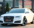 Белый Ауди С8, объемом двигателя 4 л и пробегом 91 тыс. км за 41500 $, фото 1 на Automoto.ua
