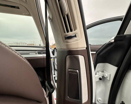 Белый Ауди С8, объемом двигателя 3.99 л и пробегом 164 тыс. км за 32999 $, фото 33 на Automoto.ua