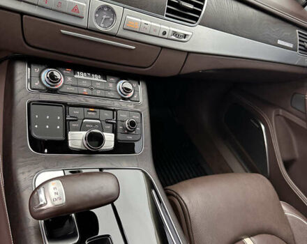 Белый Ауди С8, объемом двигателя 3.99 л и пробегом 164 тыс. км за 32999 $, фото 42 на Automoto.ua