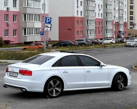 Белый Ауди С8, объемом двигателя 3.99 л и пробегом 164 тыс. км за 32999 $, фото 6 на Automoto.ua