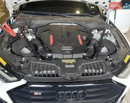 Белый Ауди С8, объемом двигателя 4 л и пробегом 98 тыс. км за 33000 $, фото 10 на Automoto.ua