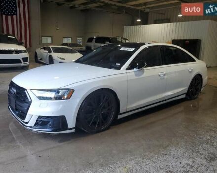 Белый Ауди С8, объемом двигателя 4 л и пробегом 98 тыс. км за 33000 $, фото 1 на Automoto.ua