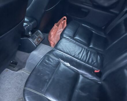 Чорний Ауді S8, об'ємом двигуна 4.2 л та пробігом 231 тис. км за 2900 $, фото 7 на Automoto.ua