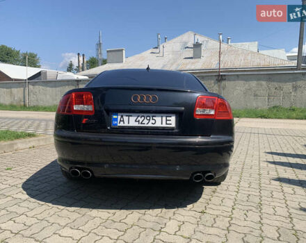 Черный Ауди С8, объемом двигателя 5.2 л и пробегом 270 тыс. км за 12999 $, фото 5 на Automoto.ua