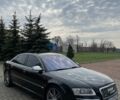 Черный Ауди С8, объемом двигателя 5.2 л и пробегом 360 тыс. км за 12800 $, фото 1 на Automoto.ua