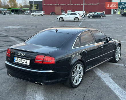 Ауди С8 2007 в Киеве на Automoto.ua Черный Ауди С8, объемом двигателя 5.2 л и пробегом 150 тыс. км за 14990 $, фото 2 на Automoto.ua