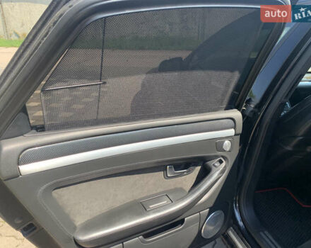 Черный Ауди С8, объемом двигателя 5.2 л и пробегом 270 тыс. км за 12999 $, фото 15 на Automoto.ua