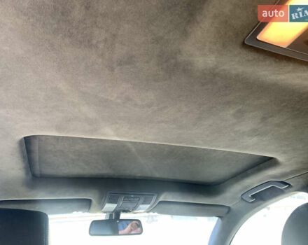 Черный Ауди С8, объемом двигателя 5.2 л и пробегом 270 тыс. км за 12999 $, фото 19 на Automoto.ua