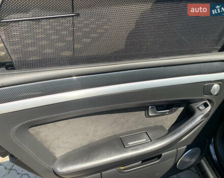 Черный Ауди С8, объемом двигателя 5.2 л и пробегом 270 тыс. км за 12999 $, фото 14 на Automoto.ua