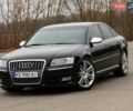 Черный Ауди С8, объемом двигателя 5.2 л и пробегом 153 тыс. км за 22777 $, фото 7 на Automoto.ua