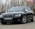 Черный Ауди С8, объемом двигателя 5.2 л и пробегом 153 тыс. км за 22777 $, фото 6 на Automoto.ua