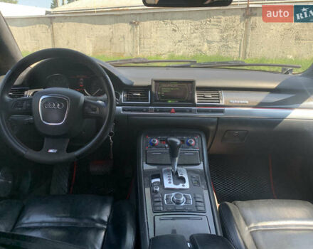 Черный Ауди С8, объемом двигателя 5.2 л и пробегом 270 тыс. км за 12999 $, фото 30 на Automoto.ua