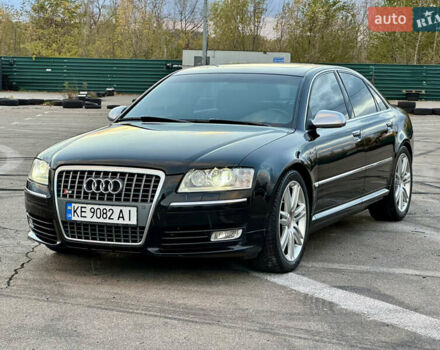 Ауди С8 2007 в Киеве на Automoto.ua Черный Ауди С8, объемом двигателя 5.2 л и пробегом 150 тыс. км за 14990 $, фото 40 на Automoto.ua