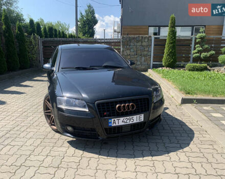 Черный Ауди С8, объемом двигателя 5.2 л и пробегом 270 тыс. км за 12999 $, фото 2 на Automoto.ua