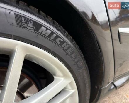 Черный Ауди С8, объемом двигателя 5.2 л и пробегом 153 тыс. км за 22777 $, фото 14 на Automoto.ua