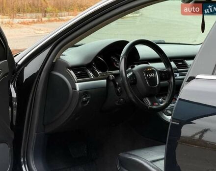 Черный Ауди С8, объемом двигателя 5.2 л и пробегом 153 тыс. км за 22777 $, фото 15 на Automoto.ua