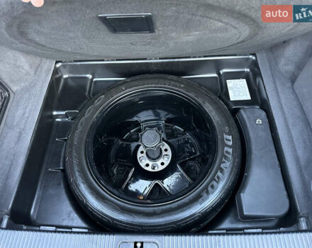 Ауди С8 2007 в Киеве на Automoto.ua Черный Ауди С8, объемом двигателя 5.2 л и пробегом 150 тыс. км за 14990 $, фото 64 на Automoto.ua