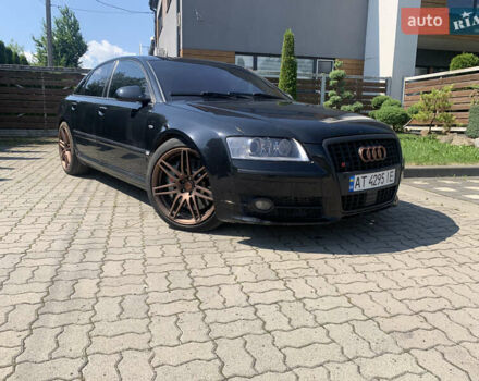 Черный Ауди С8, объемом двигателя 5.2 л и пробегом 270 тыс. км за 12999 $, фото 1 на Automoto.ua