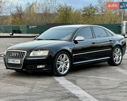 Ауди С8 2007 в Киеве на Automoto.ua Черный Ауди С8, объемом двигателя 5.2 л и пробегом 150 тыс. км за 14990 $, фото 39 на Automoto.ua