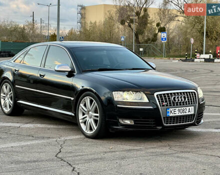 Ауди С8 2007 в Киеве на Automoto.ua Черный Ауди С8, объемом двигателя 5.2 л и пробегом 150 тыс. км за 14990 $, фото 42 на Automoto.ua