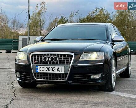 Ауди С8 2007 в Киеве на Automoto.ua Черный Ауди С8, объемом двигателя 5.2 л и пробегом 150 тыс. км за 14990 $, фото 43 на Automoto.ua