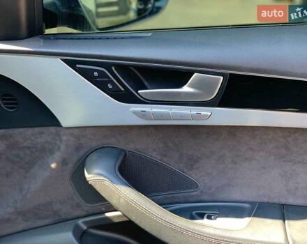 Ауди С8 2013 в Виннице на Automoto.ua Черный Ауди С8, объемом двигателя 4 л и пробегом 218 тыс. км за 22590 $, фото 22 на Automoto.ua