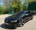 Черный Ауди С8, объемом двигателя 4 л и пробегом 213 тыс. км за 23500 $, фото 1 на Automoto.ua