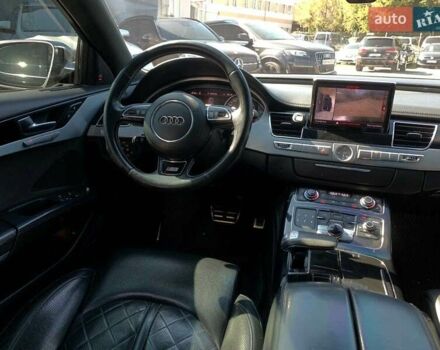 Ауди С8 2013 в Виннице на Automoto.ua Черный Ауди С8, объемом двигателя 4 л и пробегом 218 тыс. км за 22590 $, фото 37 на Automoto.ua