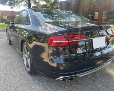 Черный Ауди С8, объемом двигателя 4 л и пробегом 57 тыс. км за 4100 $, фото 2 на Automoto.ua
