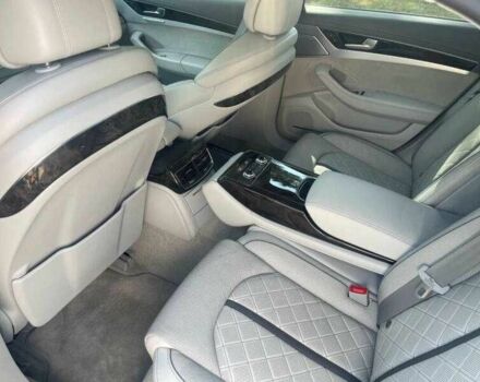 Черный Ауди С8, объемом двигателя 4 л и пробегом 57 тыс. км за 4100 $, фото 8 на Automoto.ua