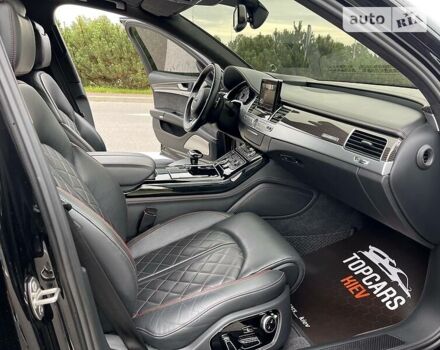 Черный Ауди С8, объемом двигателя 4 л и пробегом 68 тыс. км за 65700 $, фото 27 на Automoto.ua