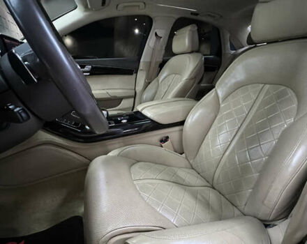 Черный Ауди С8, объемом двигателя 4 л и пробегом 205 тыс. км за 34000 $, фото 15 на Automoto.ua