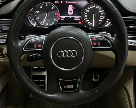 Черный Ауди С8, объемом двигателя 4 л и пробегом 205 тыс. км за 34000 $, фото 27 на Automoto.ua