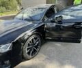 Черный Ауди С8, объемом двигателя 4 л и пробегом 130 тыс. км за 24000 $, фото 1 на Automoto.ua