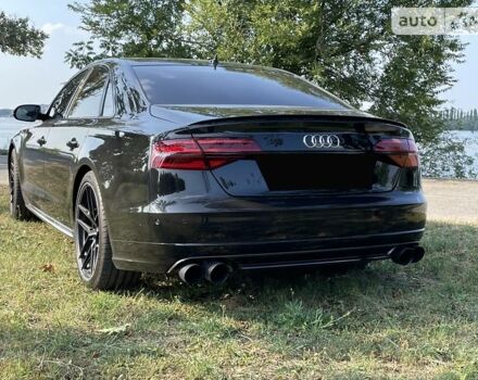 Чорний Ауді S8, об'ємом двигуна 4 л та пробігом 42 тис. км за 77000 $, фото 4 на Automoto.ua