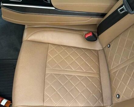 Чорний Ауді S8, об'ємом двигуна 4 л та пробігом 9 тис. км за 77500 $, фото 18 на Automoto.ua