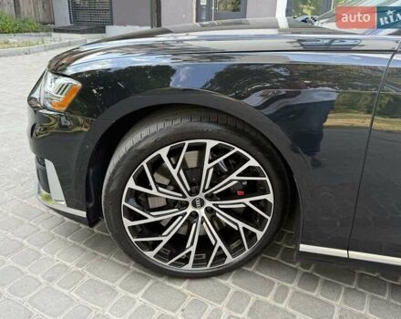 Чорний Ауді S8, об'ємом двигуна 4 л та пробігом 9 тис. км за 77500 $, фото 5 на Automoto.ua