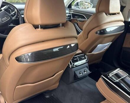 Чорний Ауді S8, об'ємом двигуна 4 л та пробігом 9 тис. км за 77500 $, фото 19 на Automoto.ua