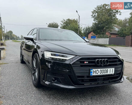 Черный Ауди С8, объемом двигателя 4 л и пробегом 122 тыс. км за 78000 $, фото 3 на Automoto.ua