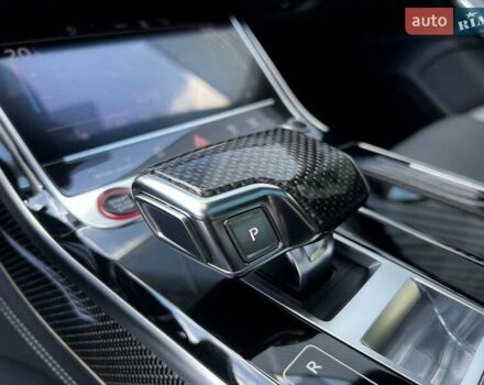 Ауди С8 2022 в Киеве на Automoto.ua Черный Ауди С8, объемом двигателя 4 л и пробегом 85 тыс. км за 102000 $, фото 21 на Automoto.ua