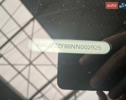 Черный Ауди С8, объемом двигателя 4 л и пробегом 53 тыс. км за 136465 $, фото 65 на Automoto.ua