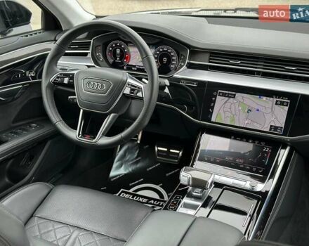 Черный Ауди С8, объемом двигателя 4 л и пробегом 43 тыс. км за 115500 $, фото 49 на Automoto.ua