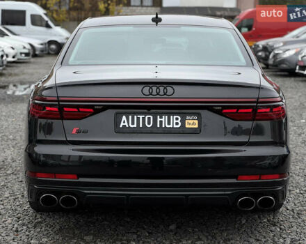 Черный Ауди С8, объемом двигателя 4 л и пробегом 43 тыс. км за 114000 $, фото 12 на Automoto.ua