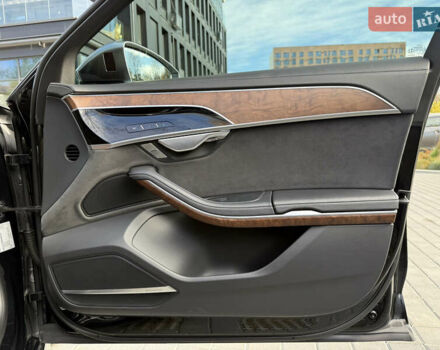 Чорний Ауді S8, об'ємом двигуна 4 л та пробігом 115 тис. км за 88900 $, фото 63 на Automoto.ua