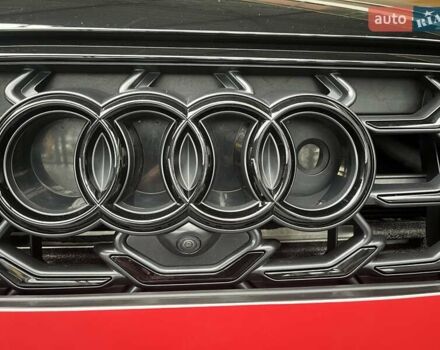 Черный Ауди С8, объемом двигателя 4 л и пробегом 53 тыс. км за 136465 $, фото 27 на Automoto.ua
